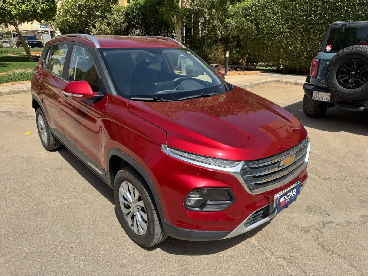 Car image 3