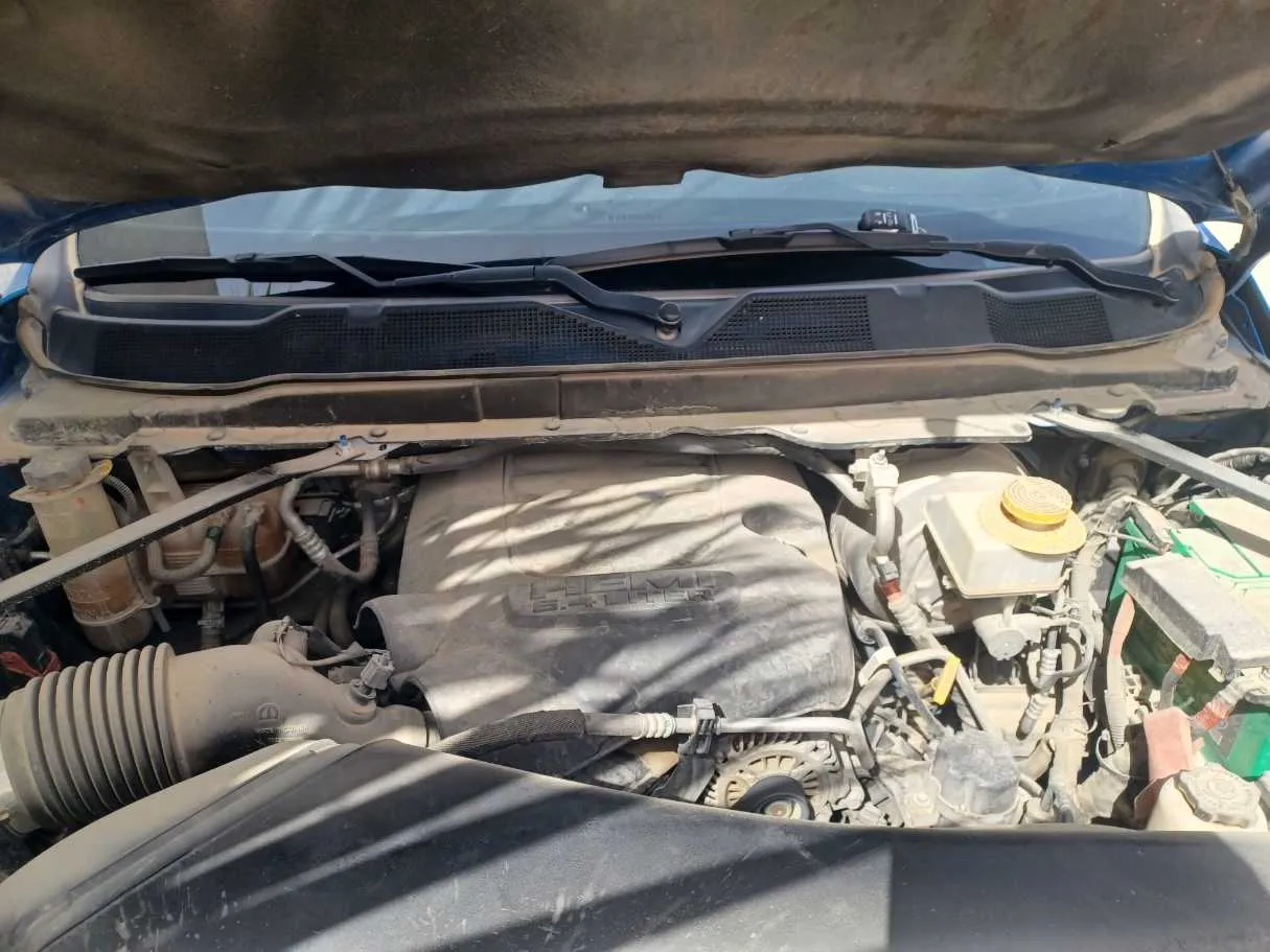 Car image 22