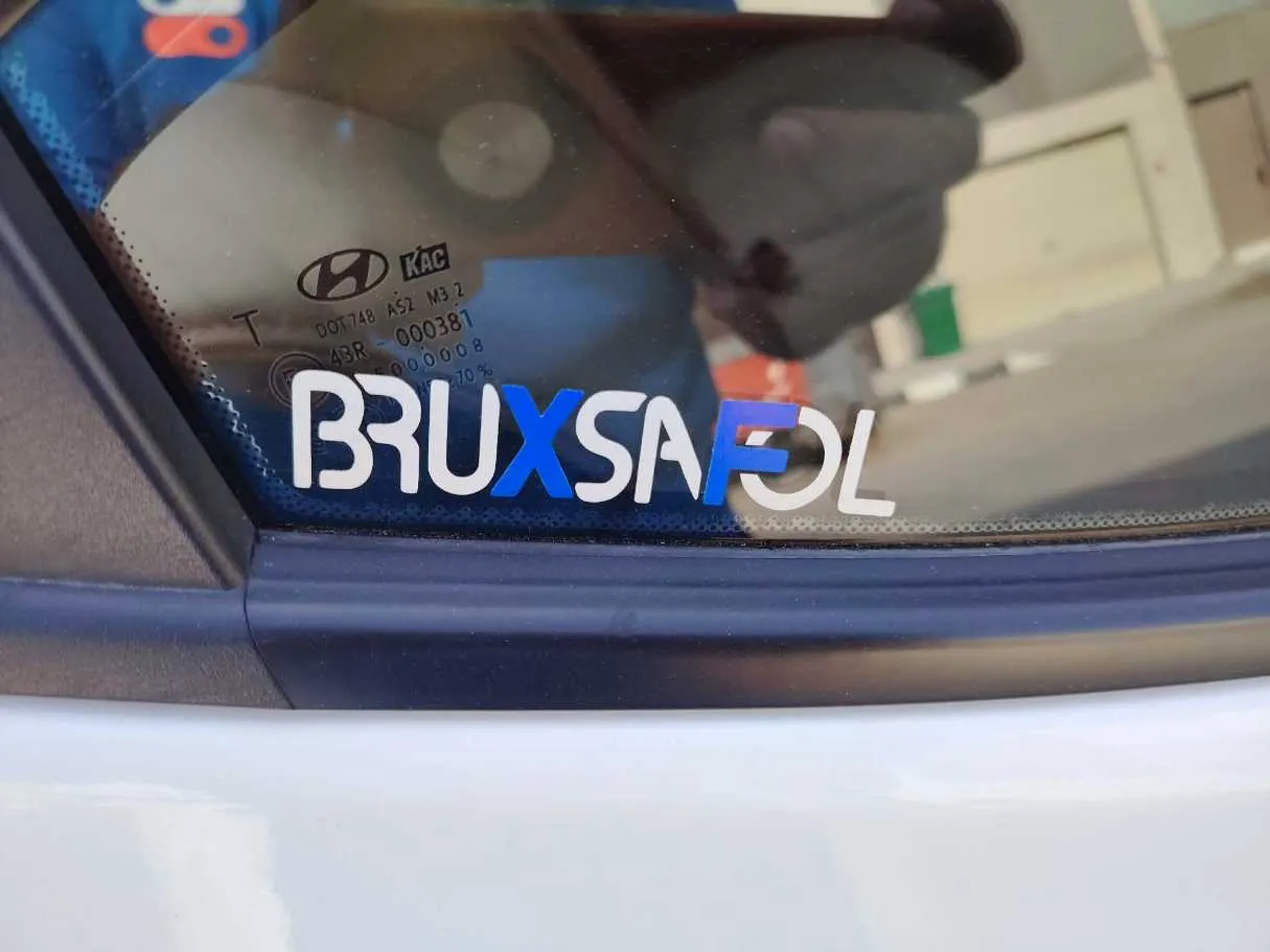 Car image 41