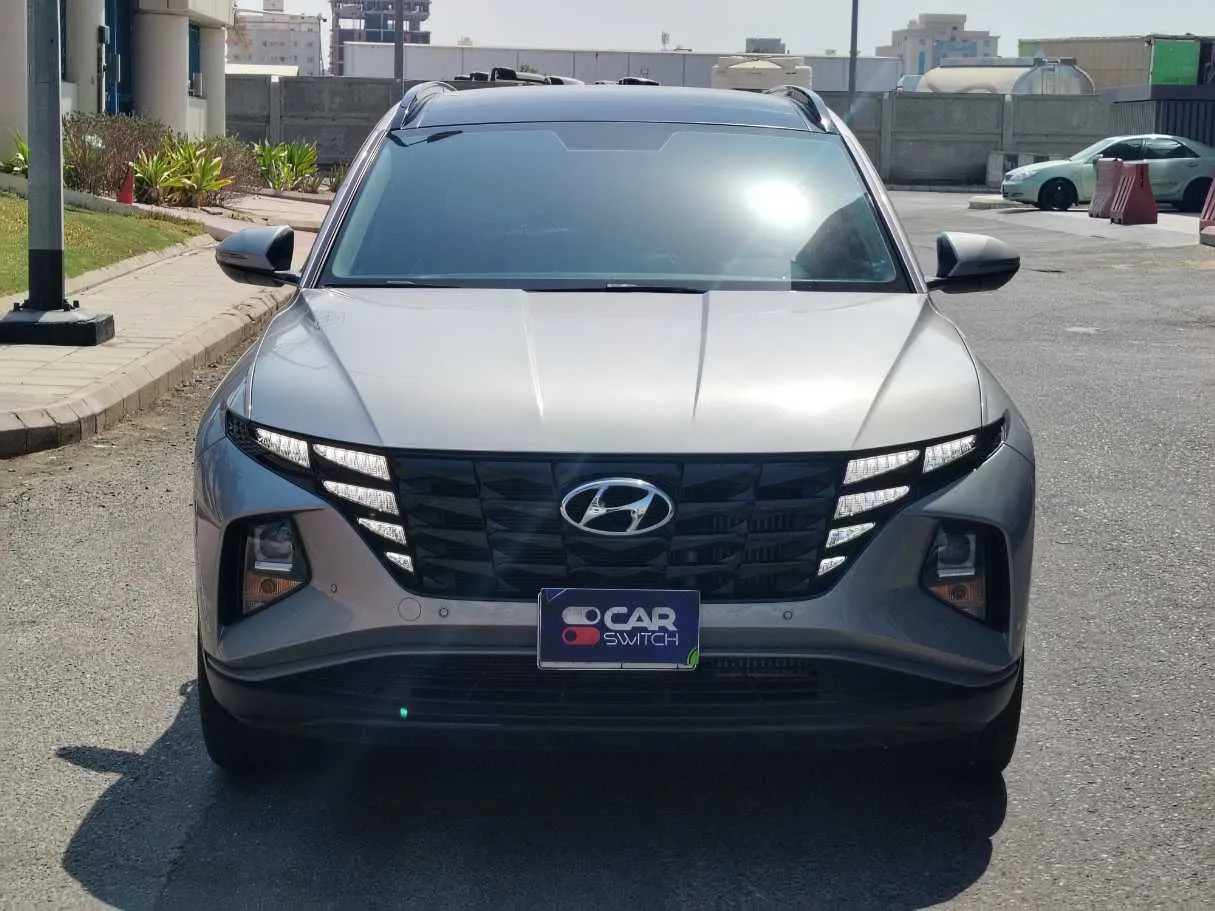 Car image 2