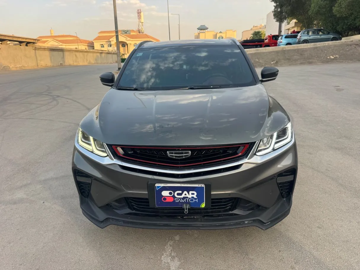 Car image 2