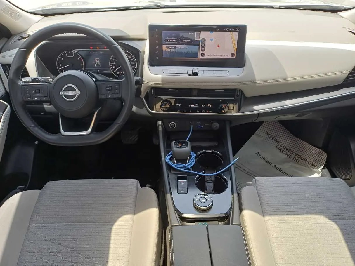 Car image 17