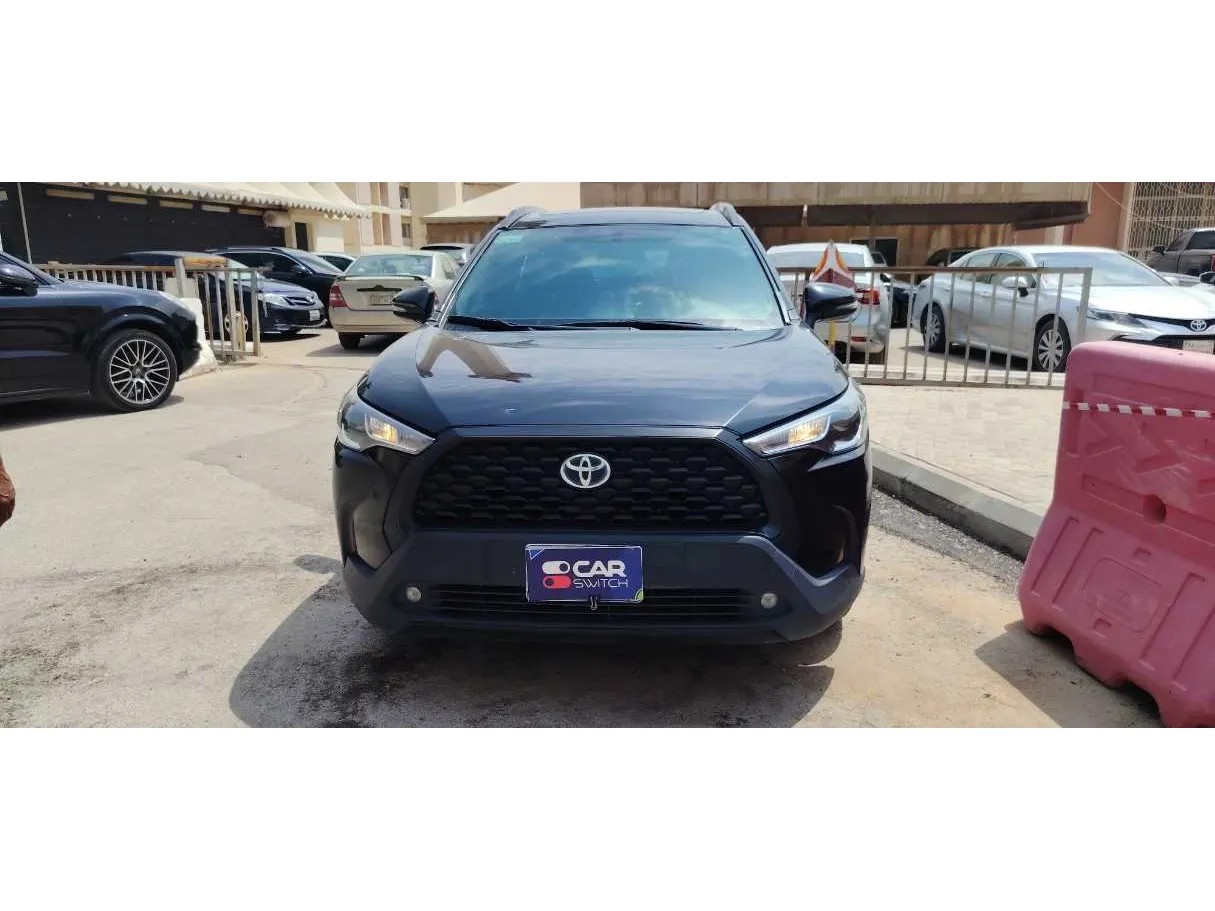 Car image 2