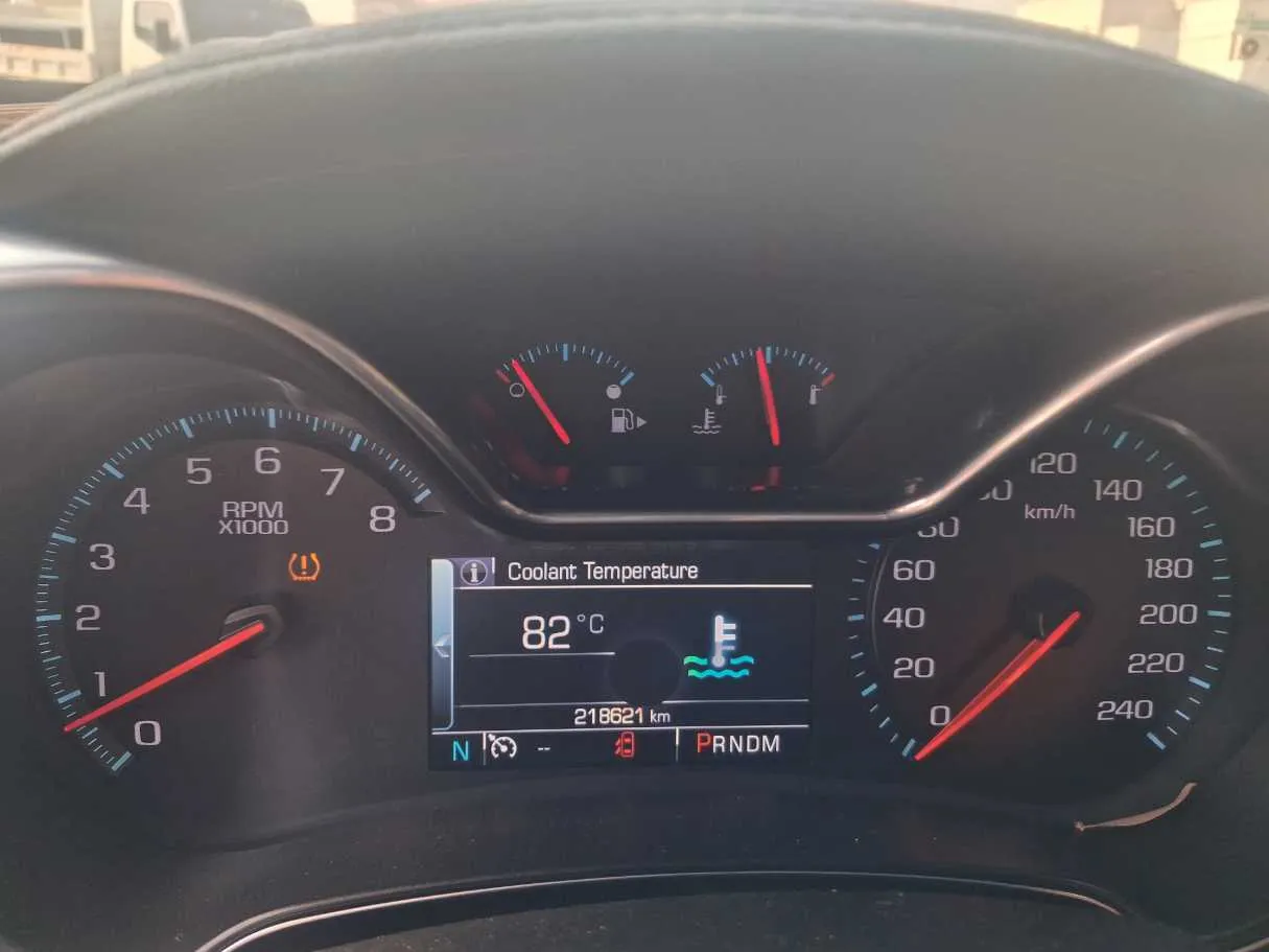 Car image 18