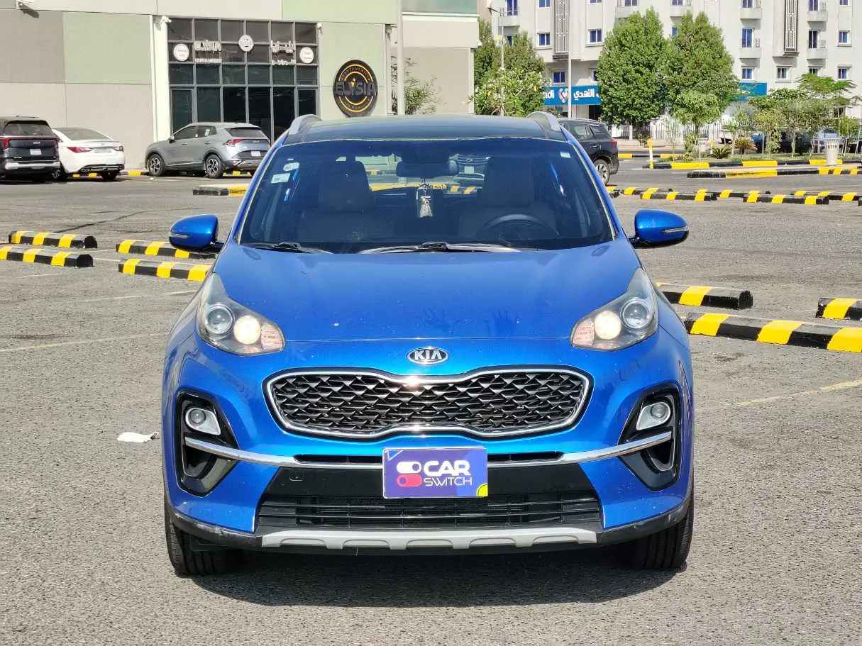 Car image 2
