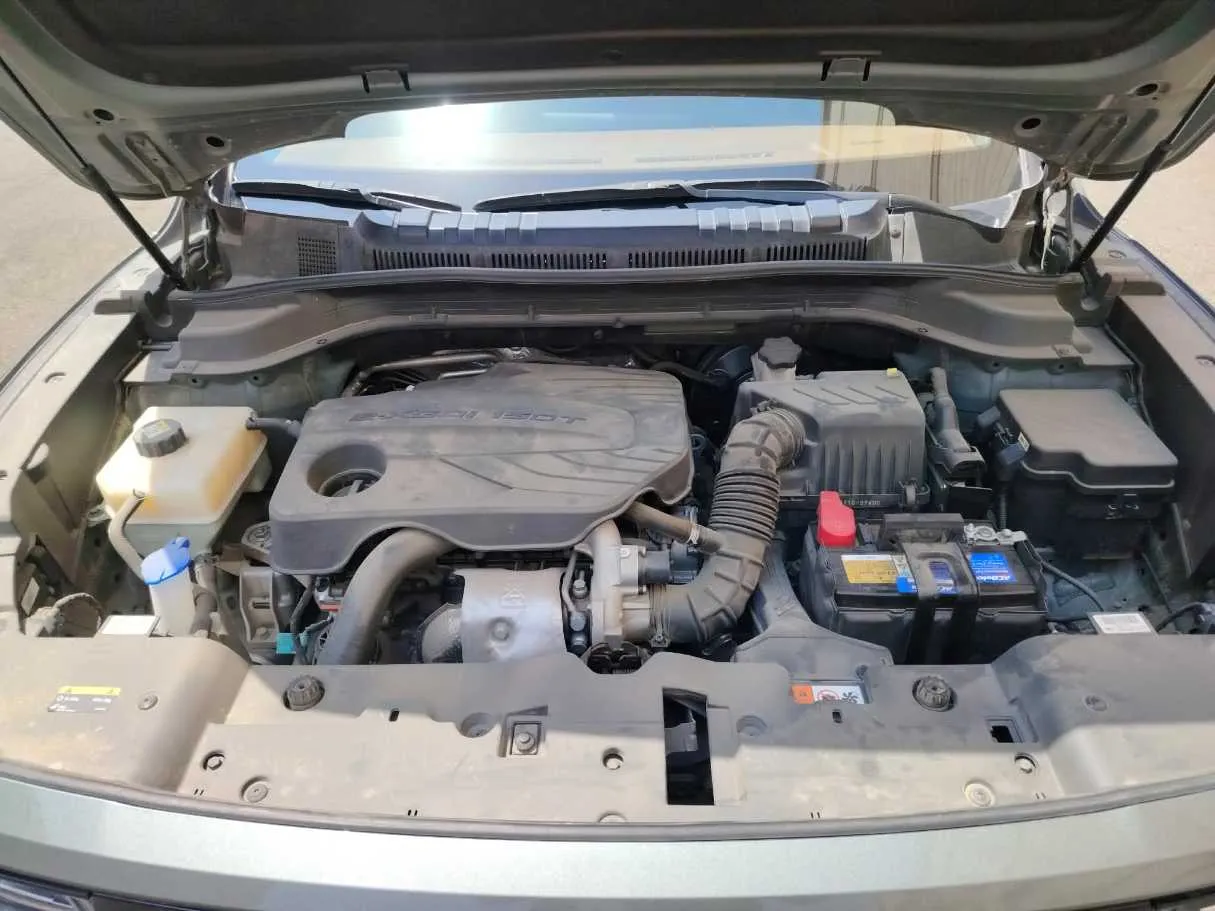 Car image 47