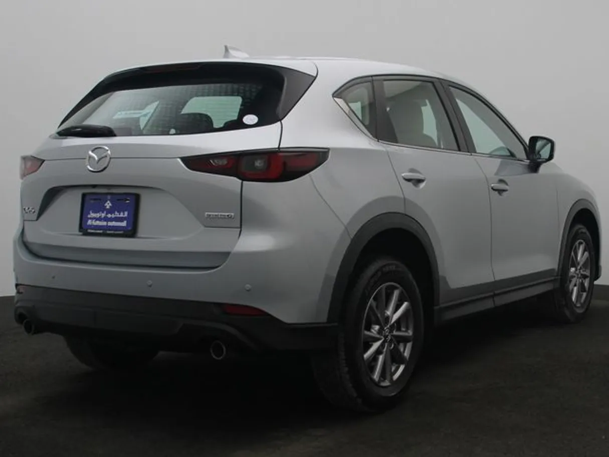 Car image 2