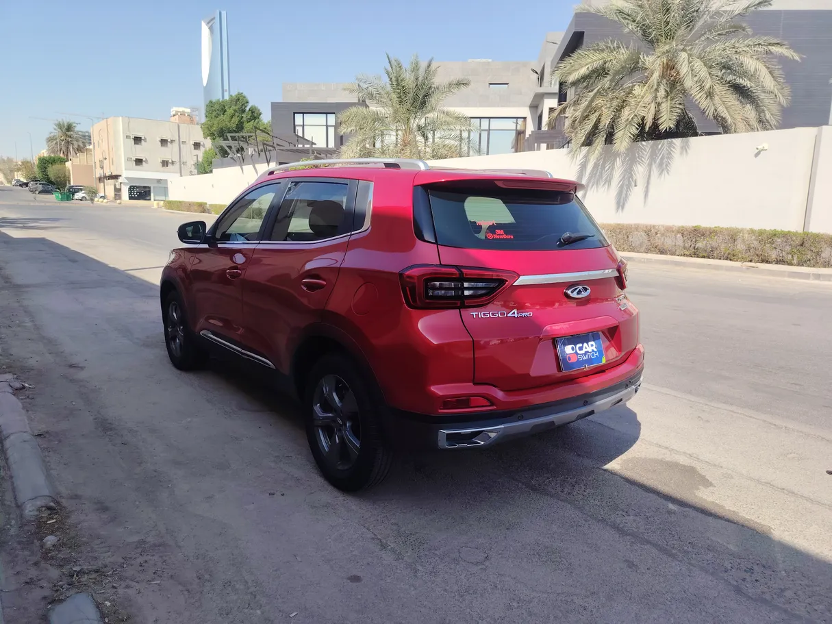 Car image 7