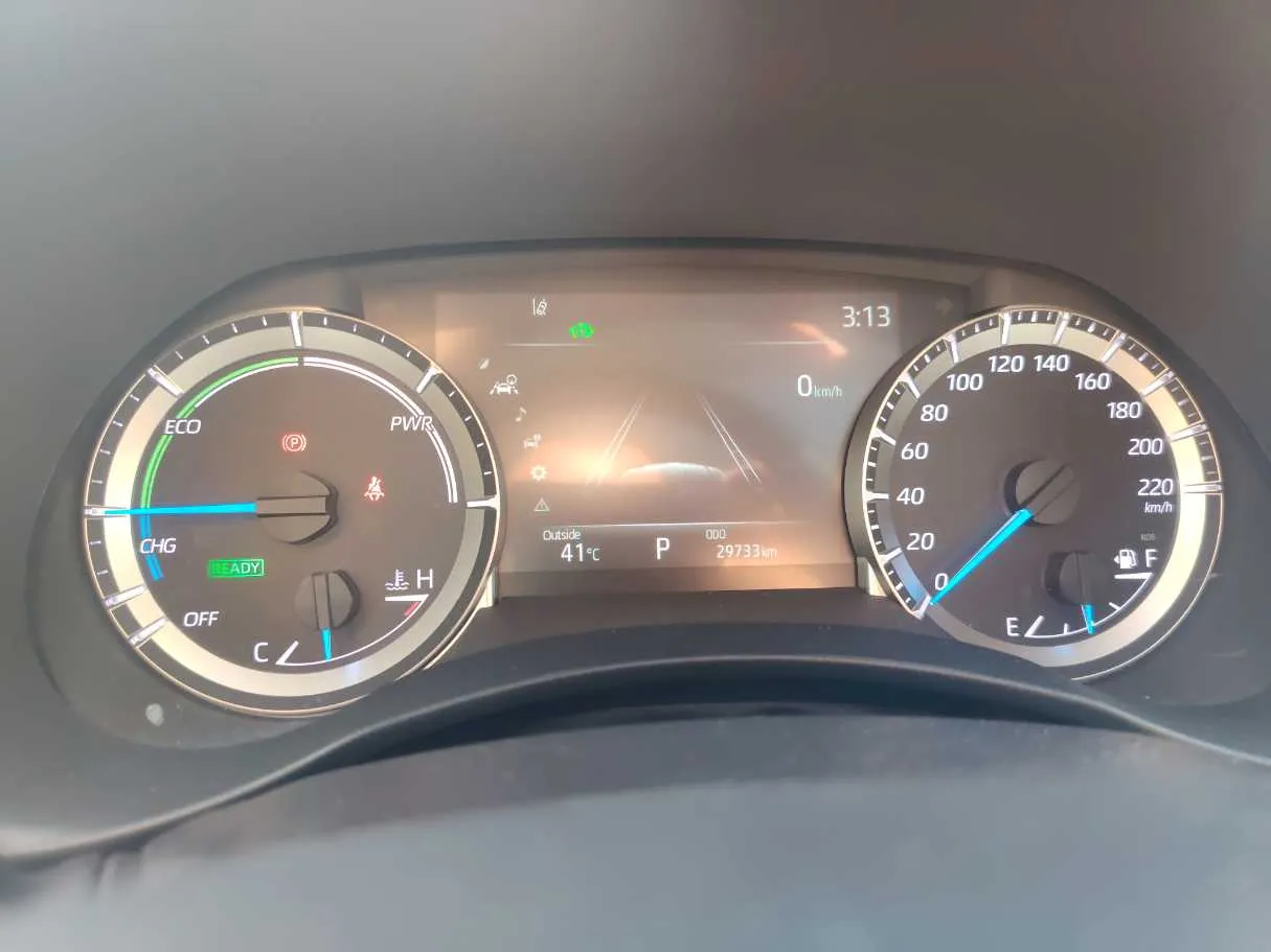 Car image 24
