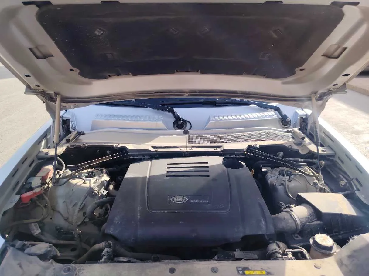 Car image 35
