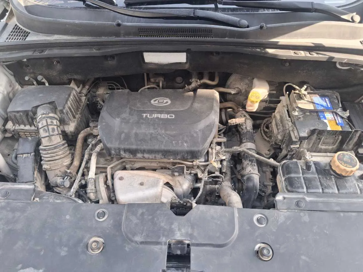 Car image 21