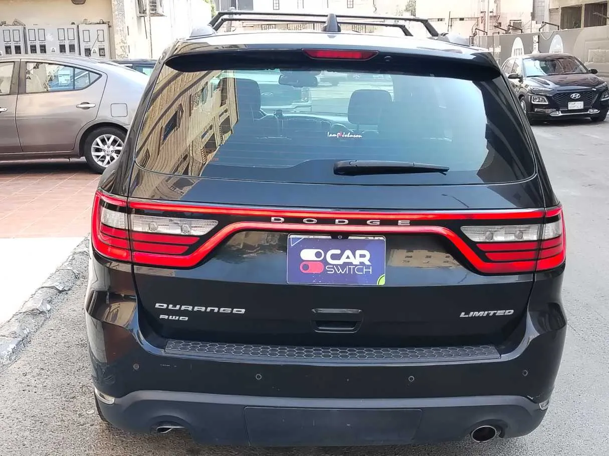 Car image 6