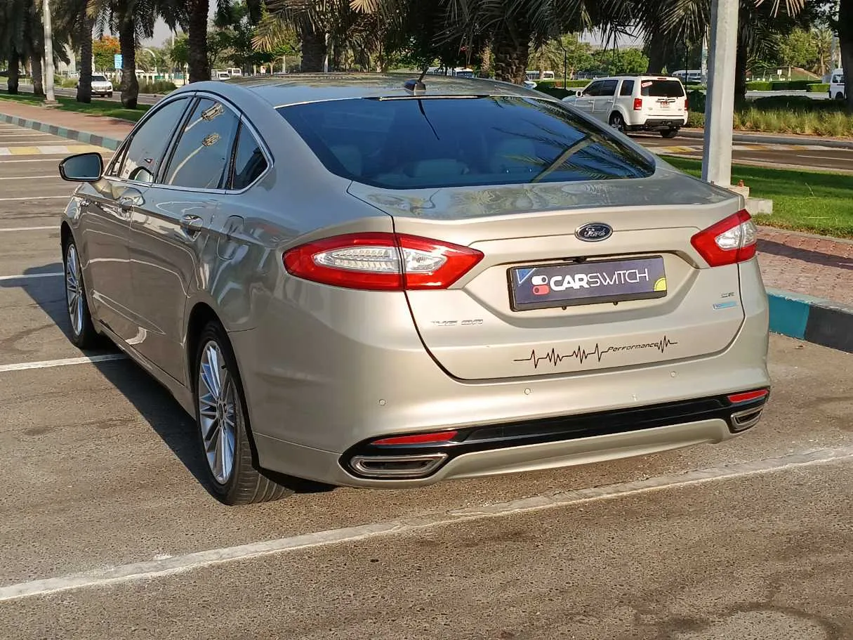 Car image 7