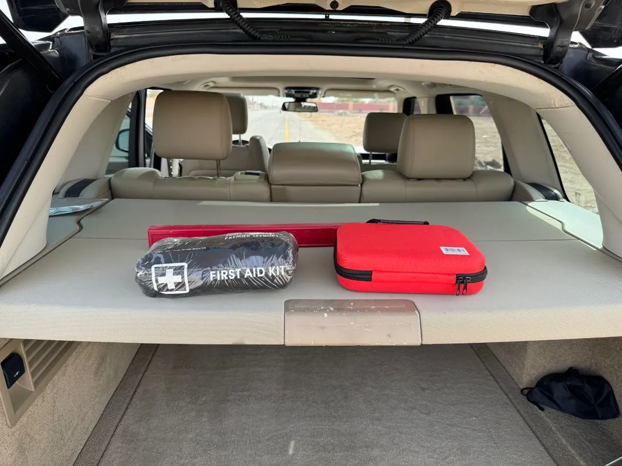 Car image 27