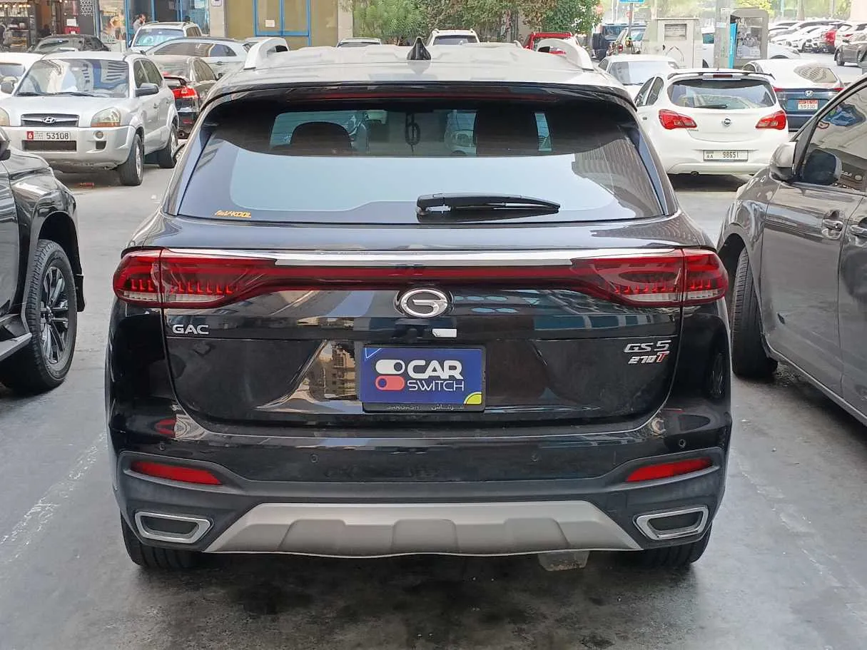 Car image 6