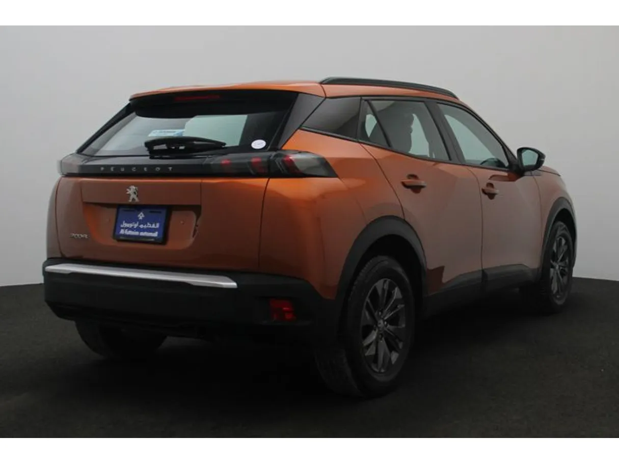 Car image 2