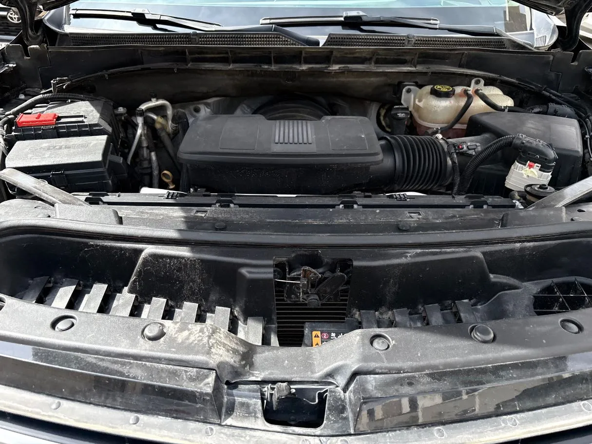 Car image 36