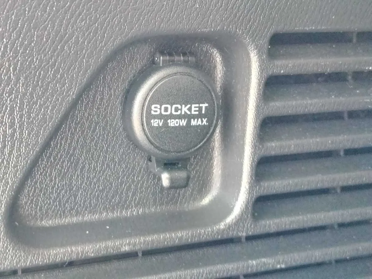 Car image 38
