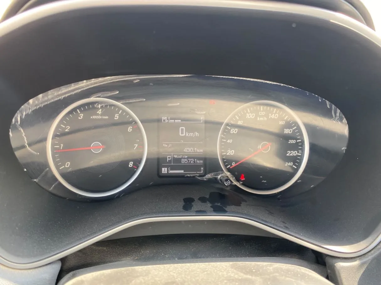 Car image 17