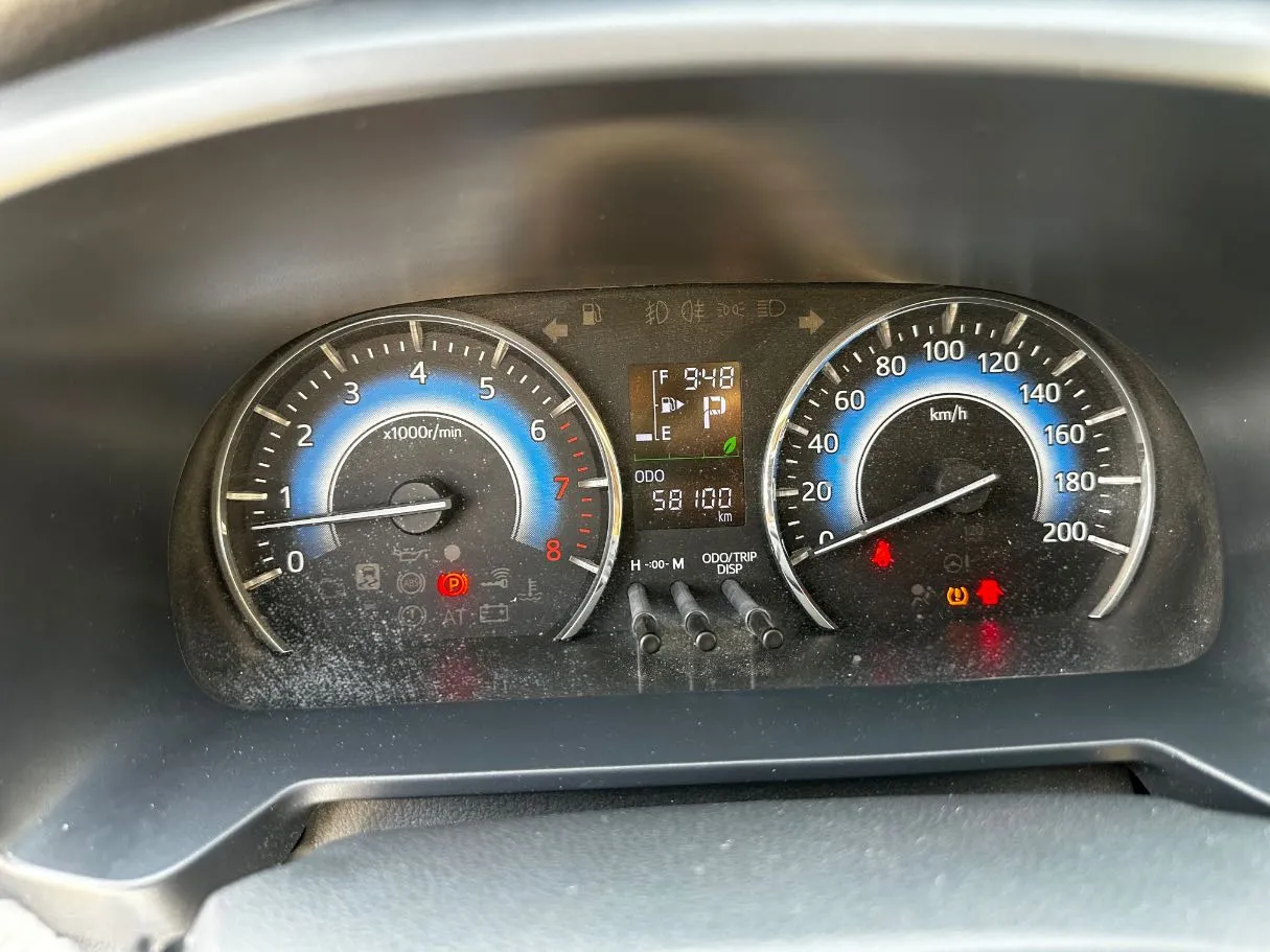 Car image 21