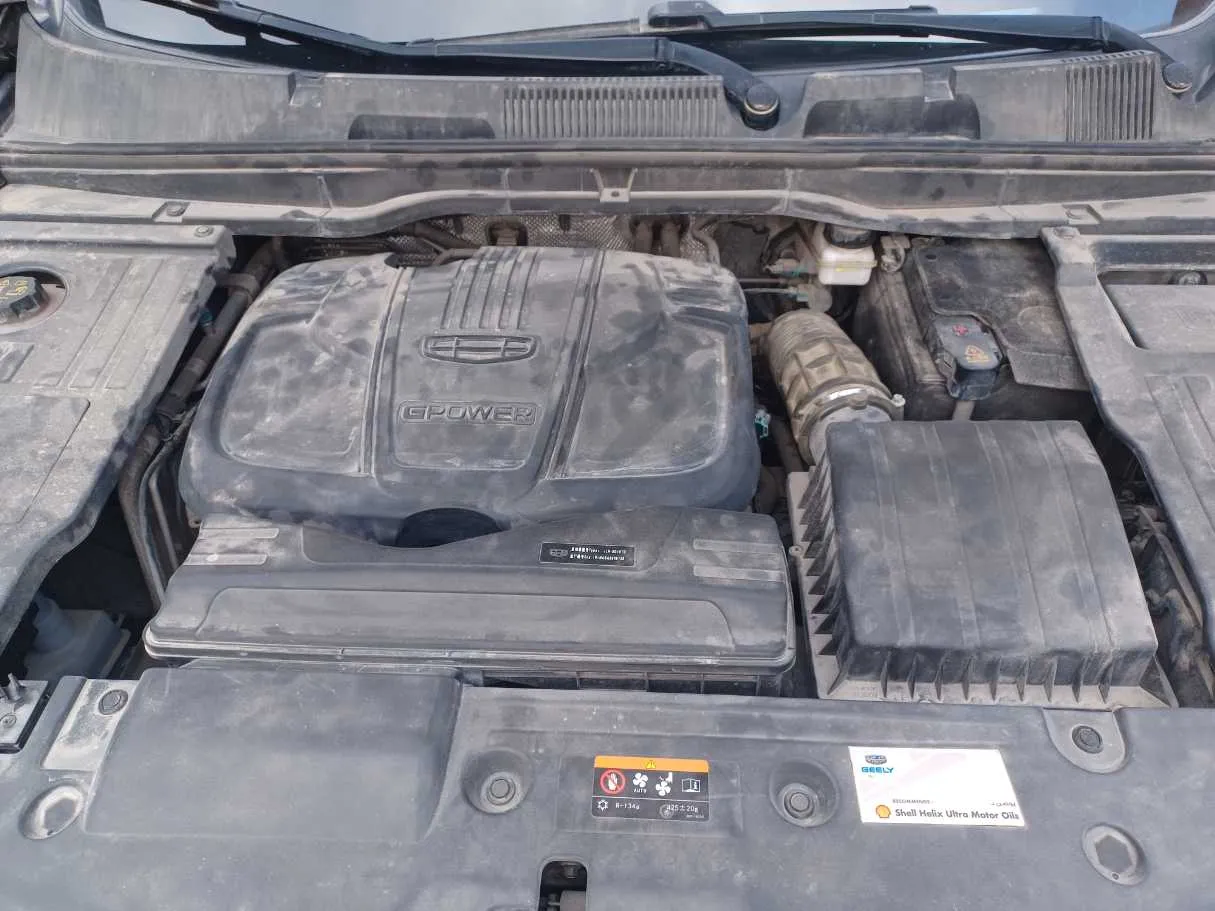 Car image 23