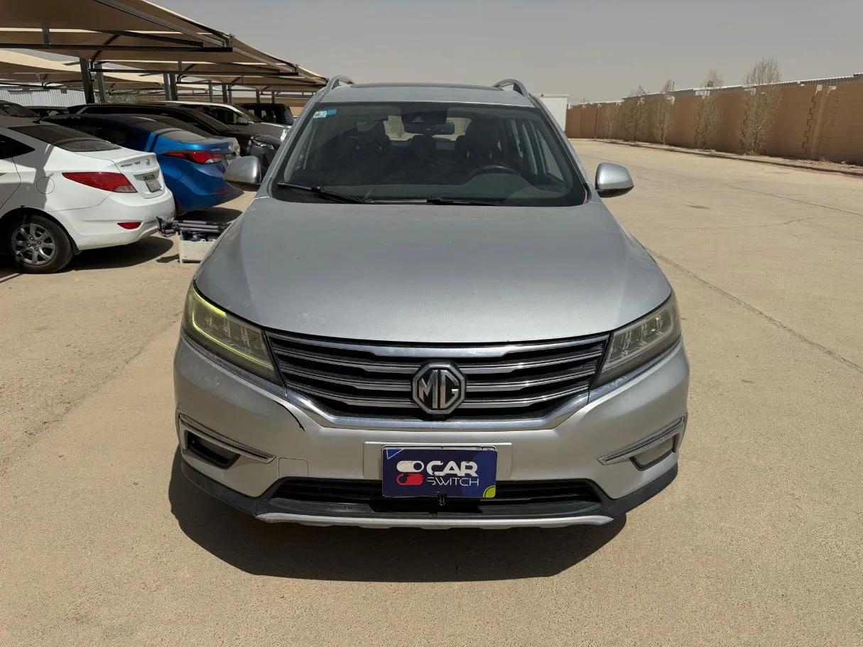 Car image 2