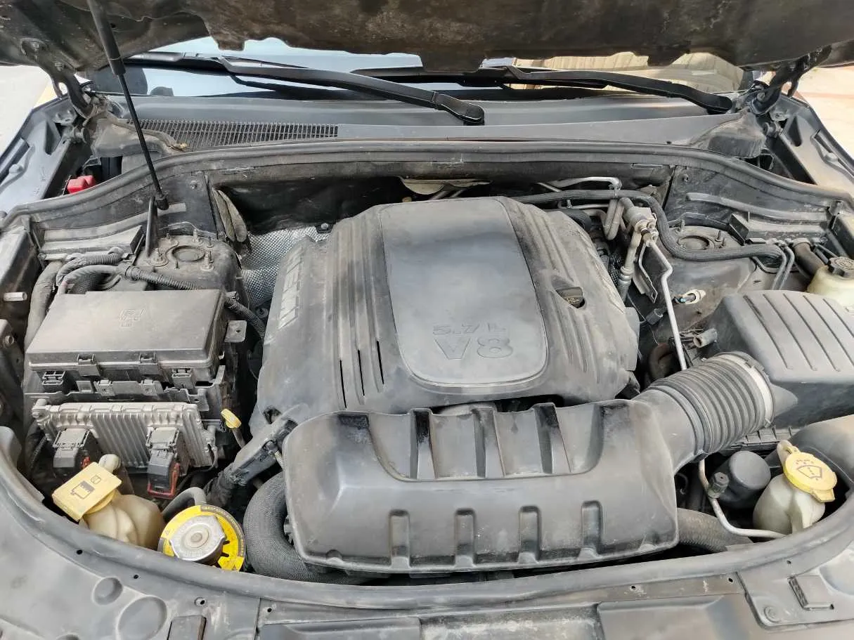 Car image 46