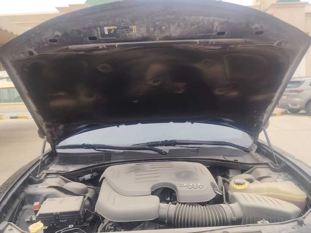 Car image 39
