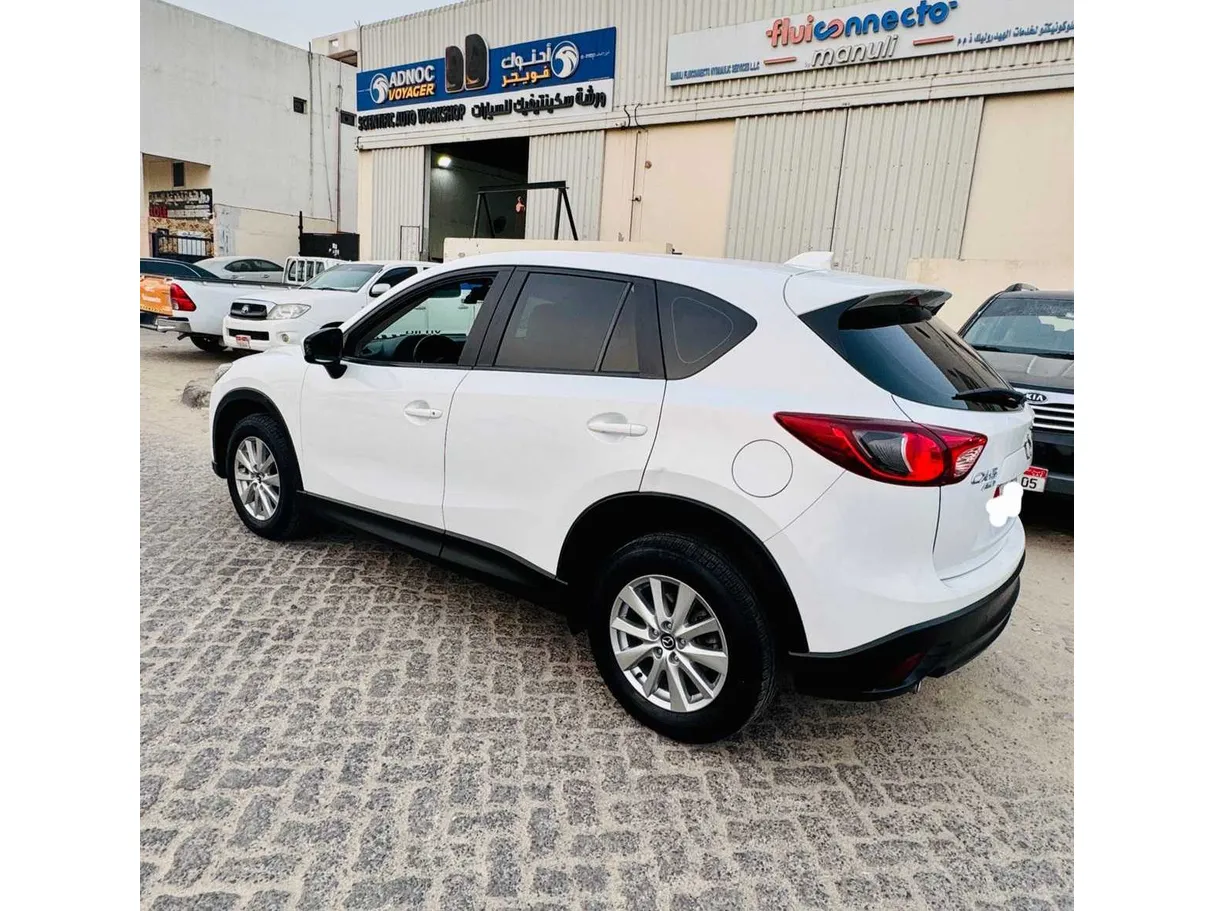 Car image 5