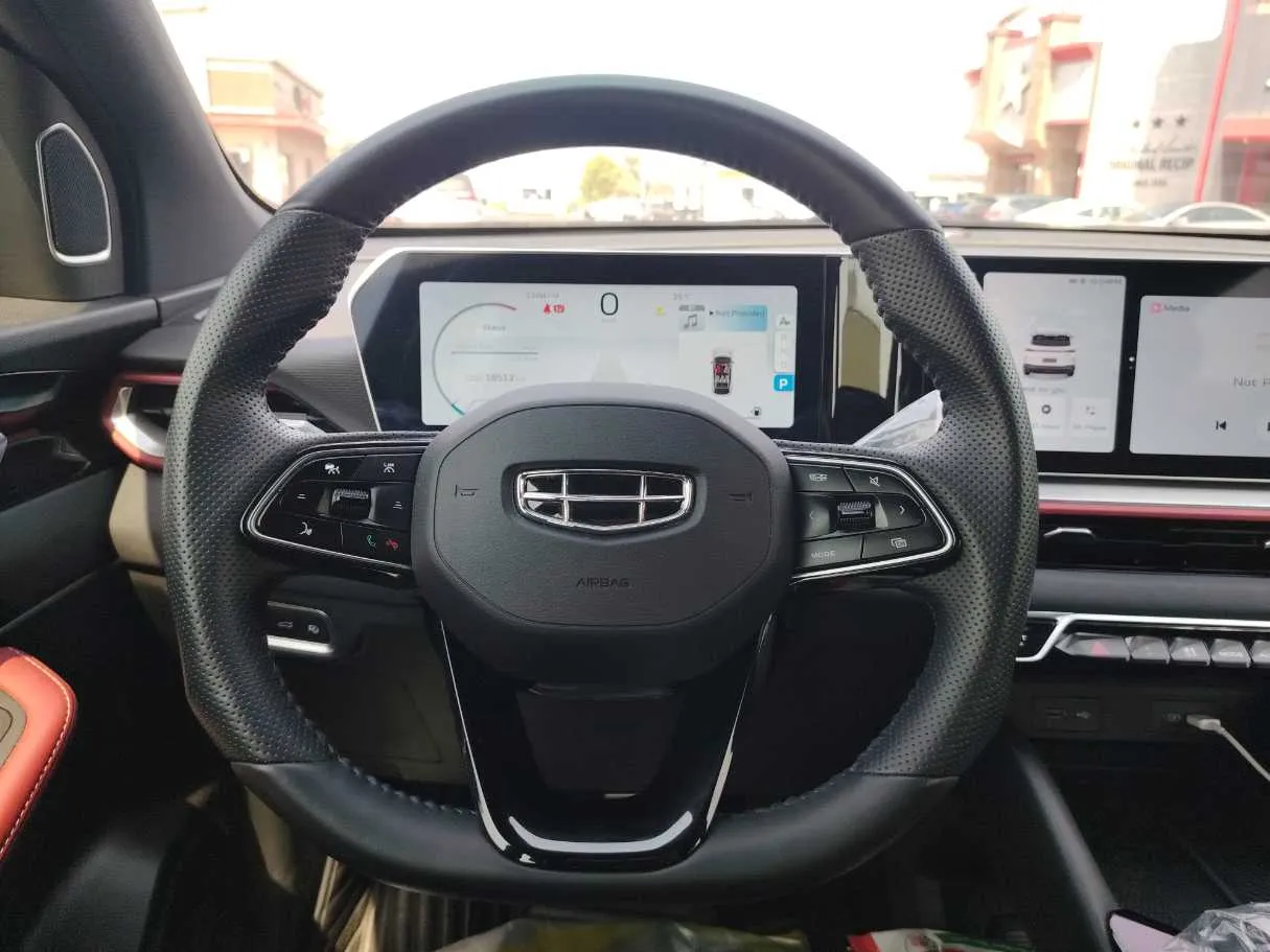 Car image 21
