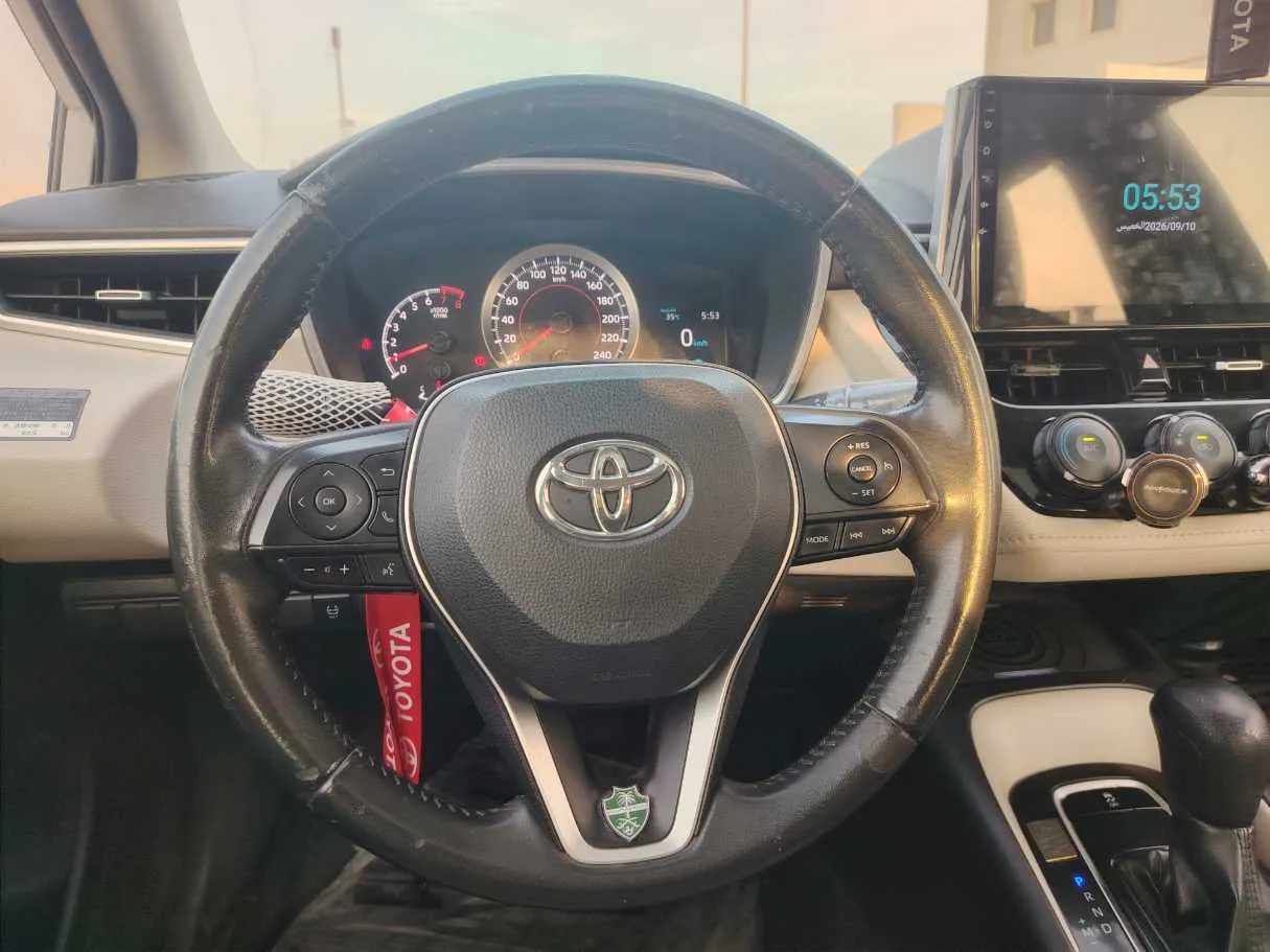 Car image 21
