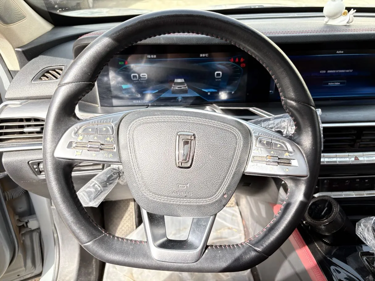 Car image 22