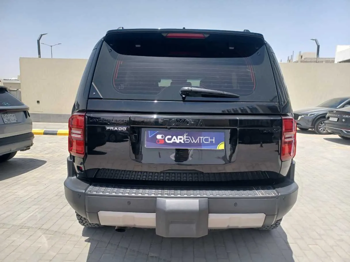 Car image 6