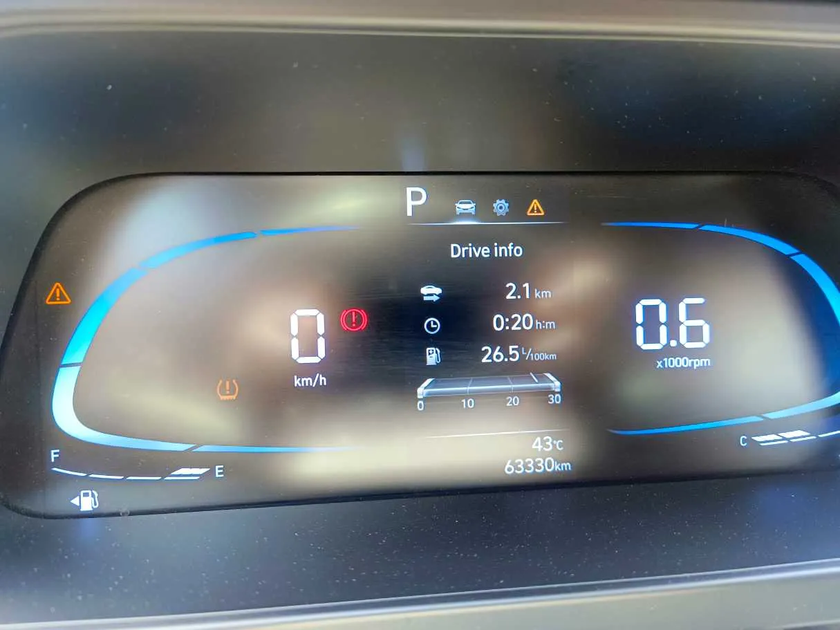 Car image 23