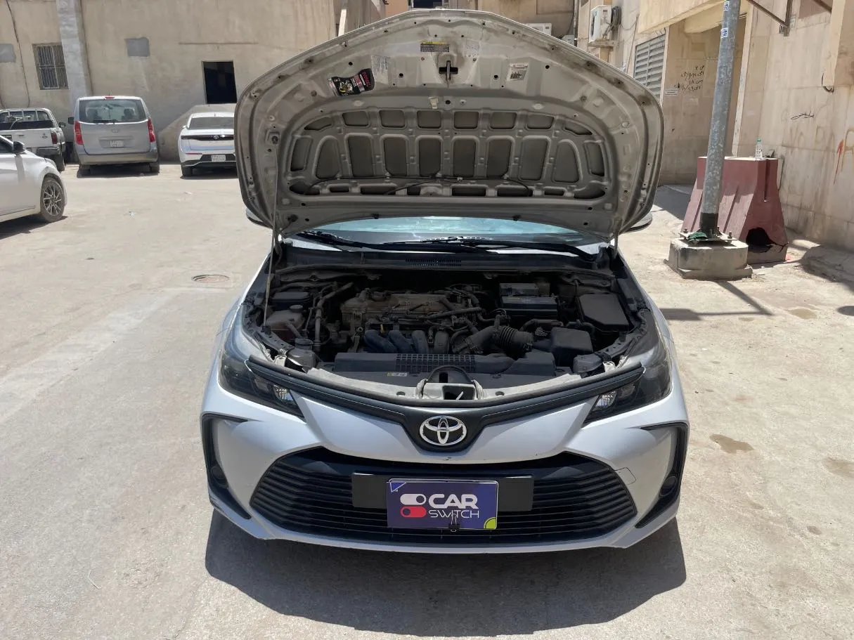 Car image 23