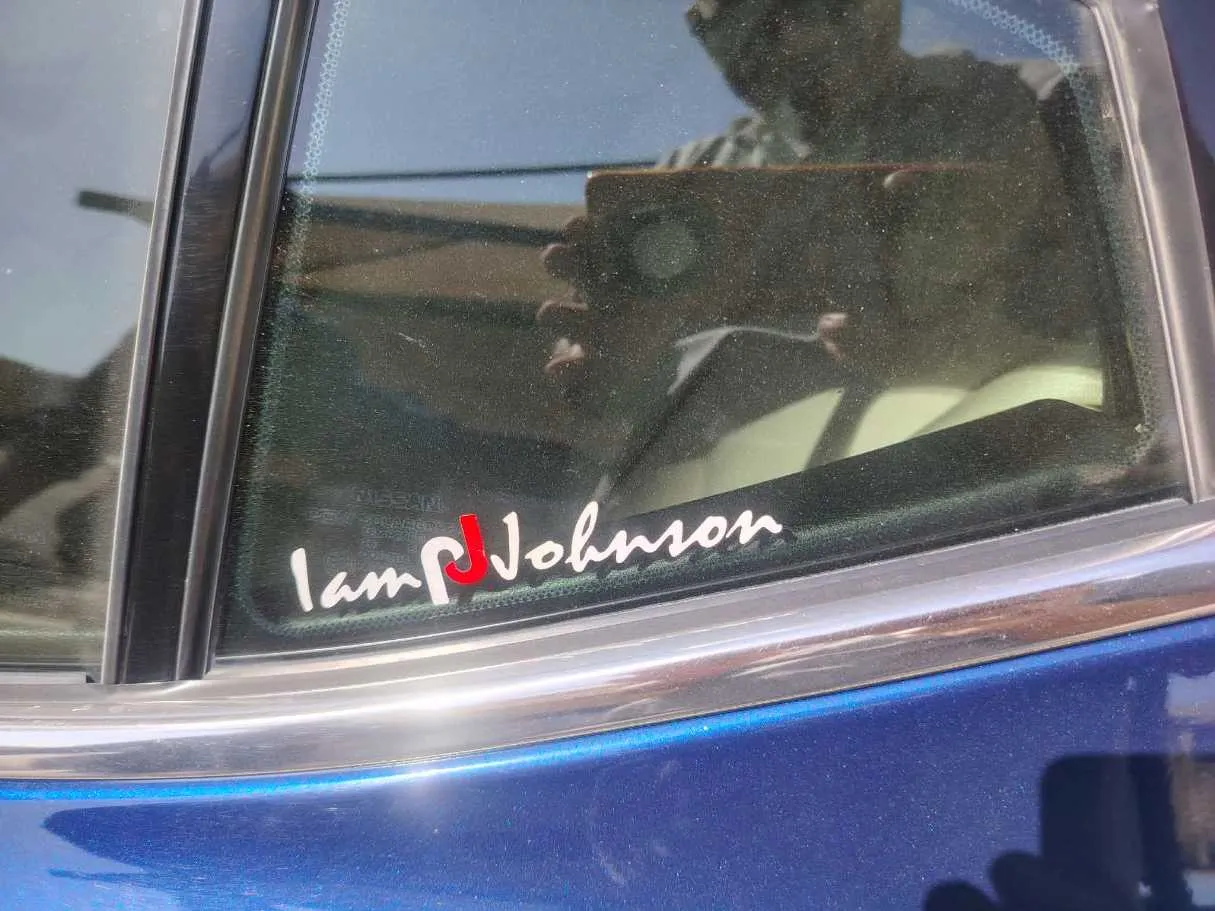 Car image 35
