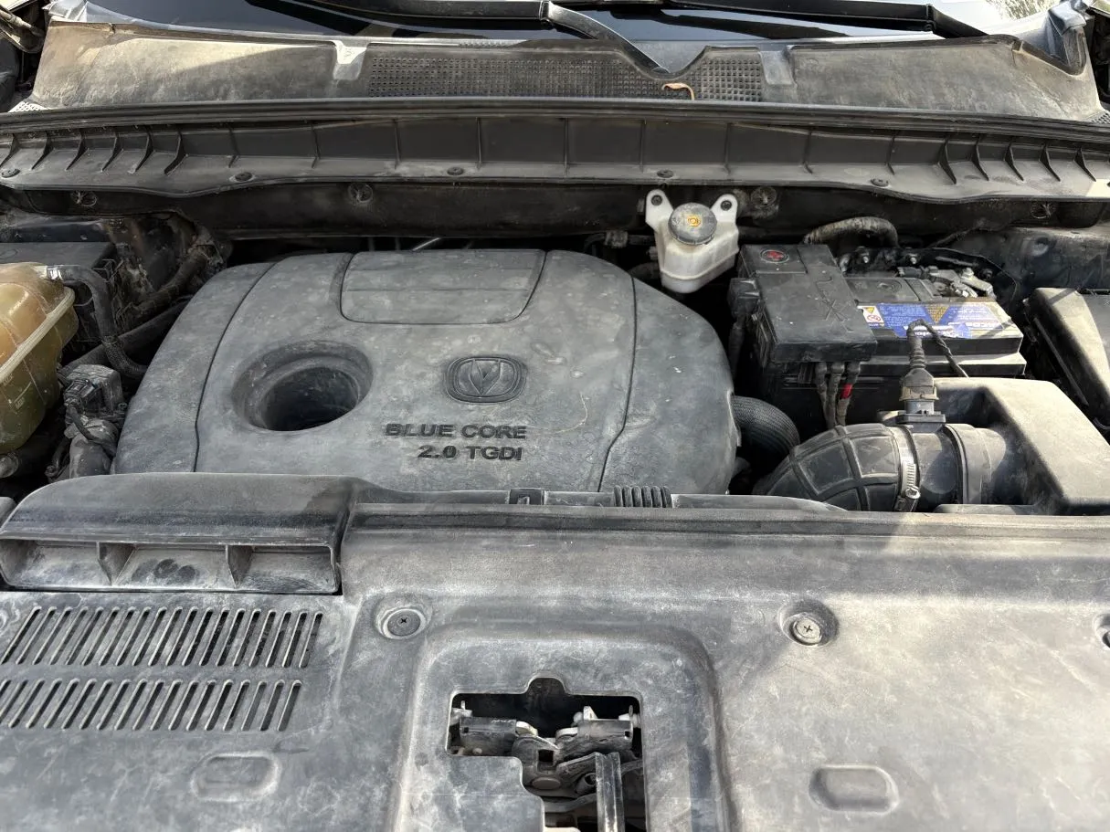 Car image 33