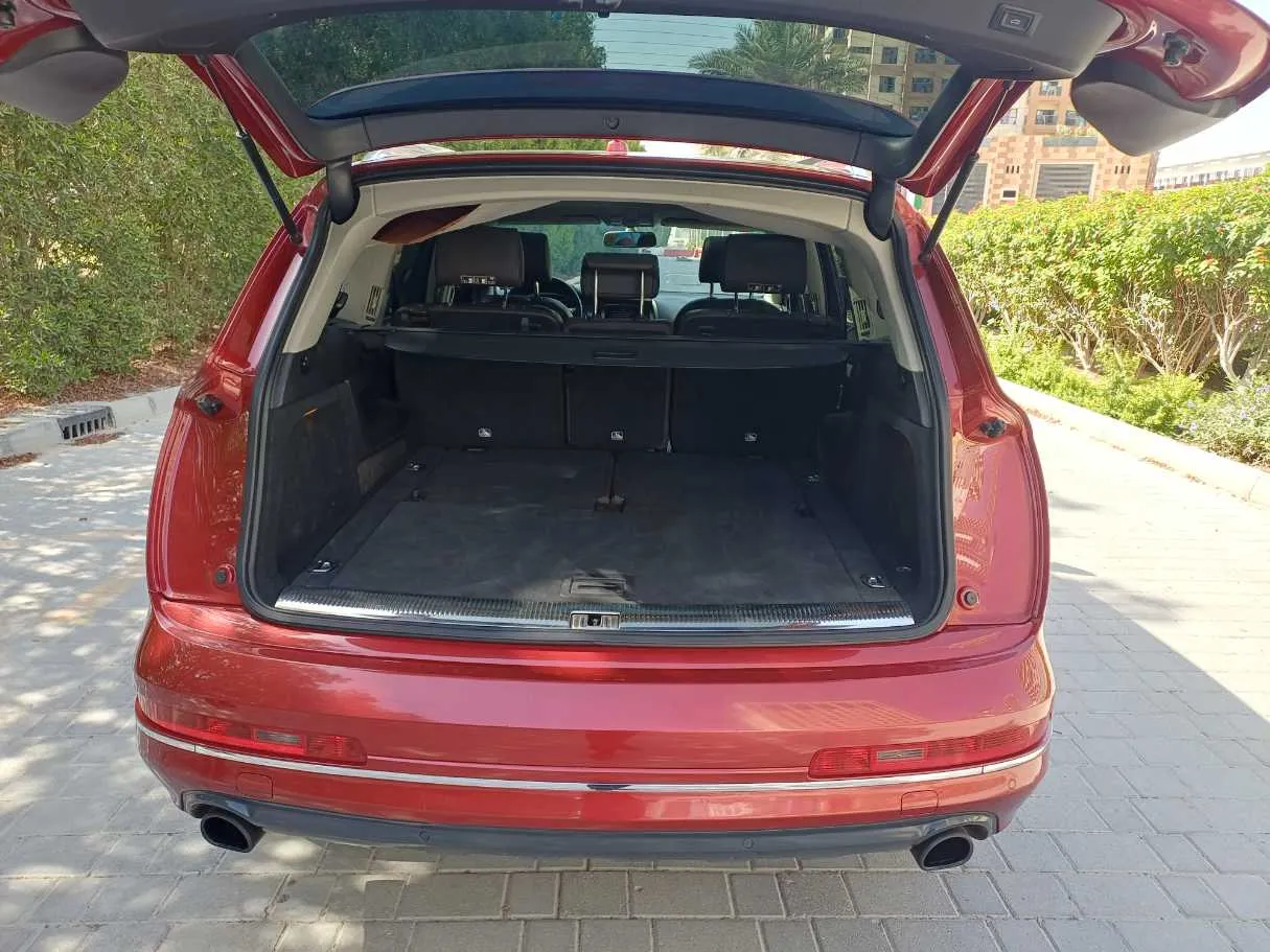 Car image 23