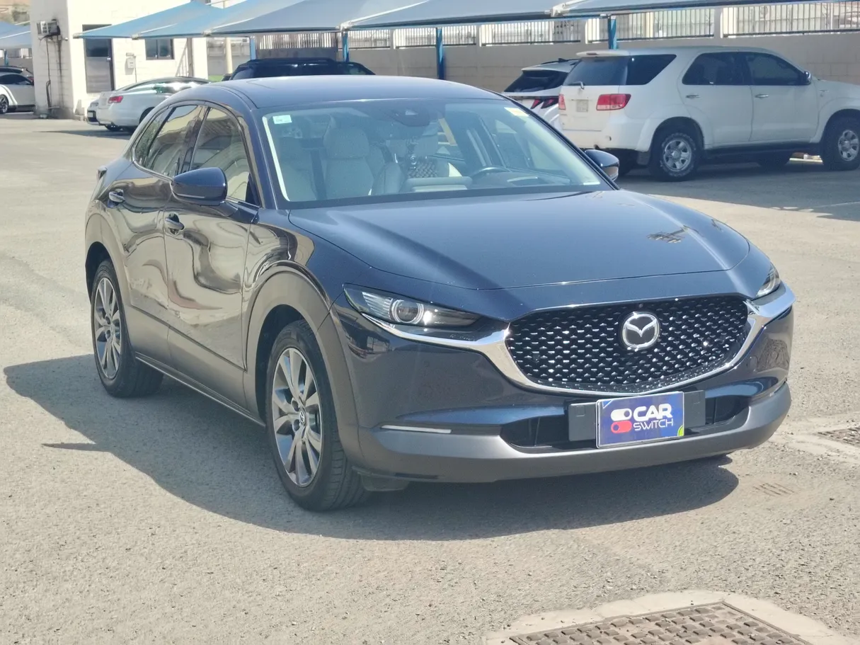 Car image 3