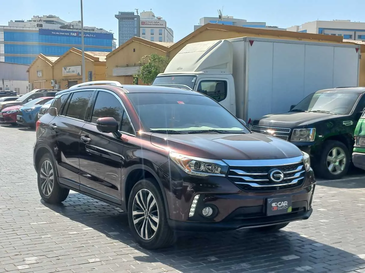 Car image 3
