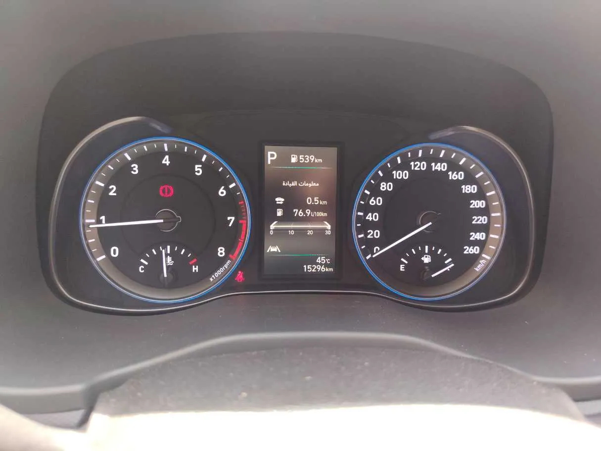 Car image 23