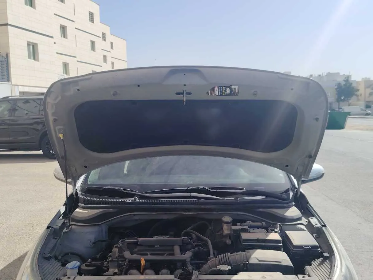 Car image 29
