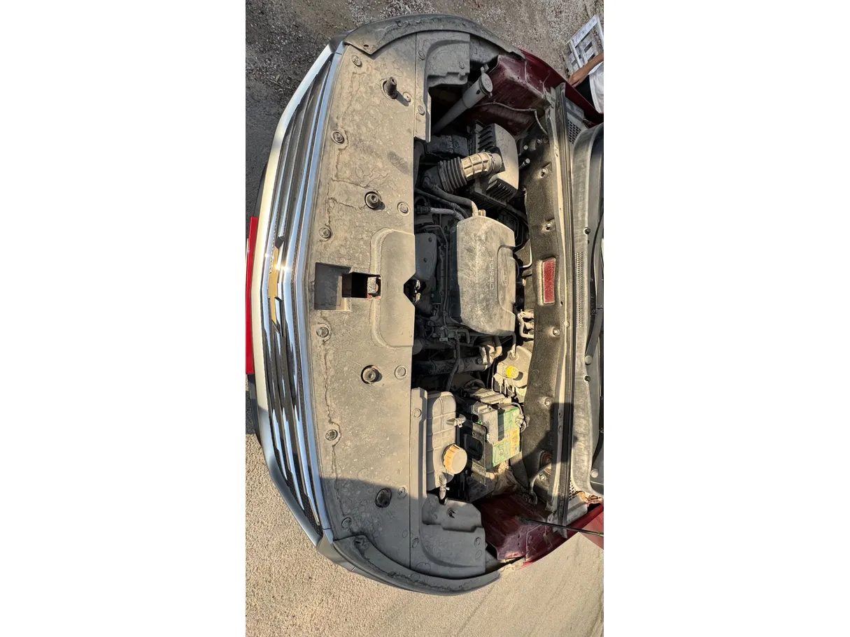 Car image 25