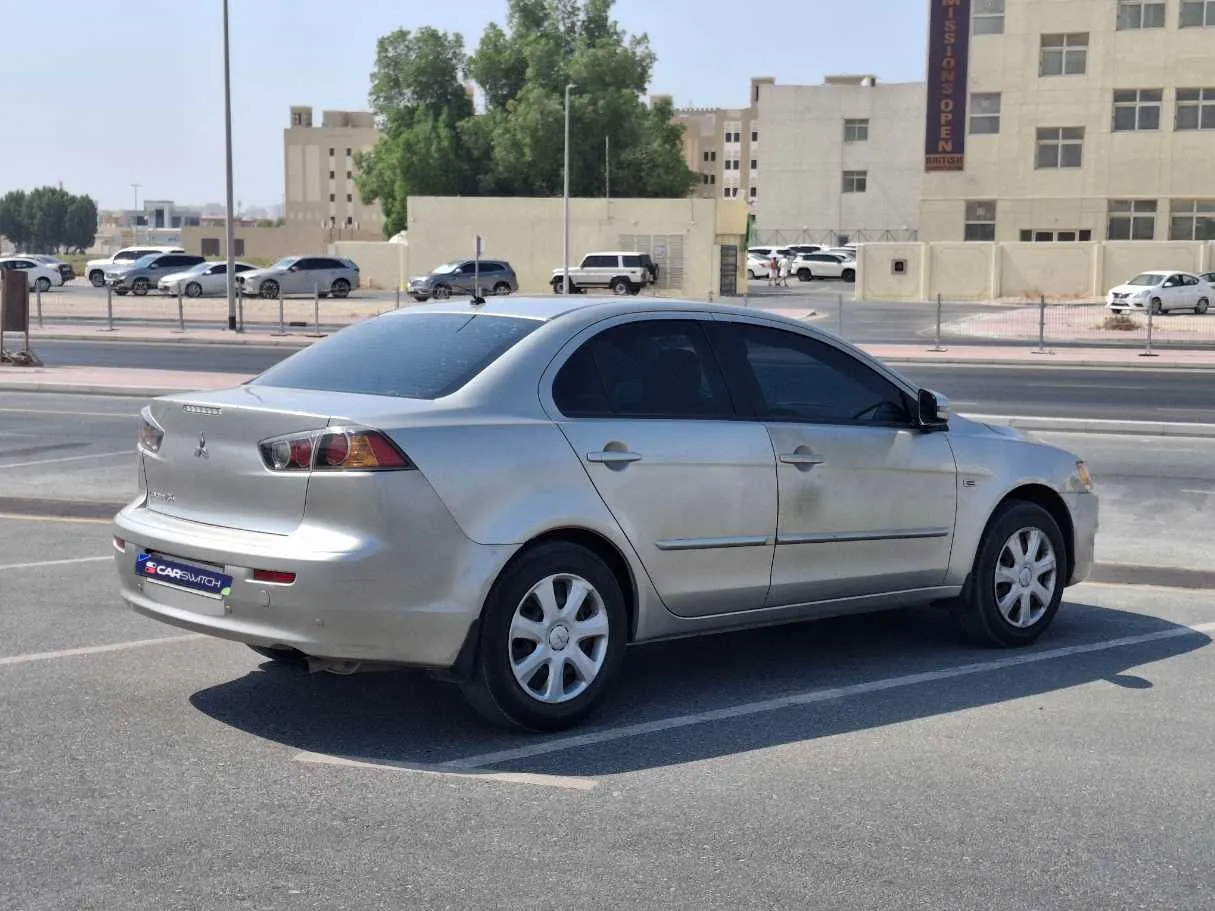 Car image 5