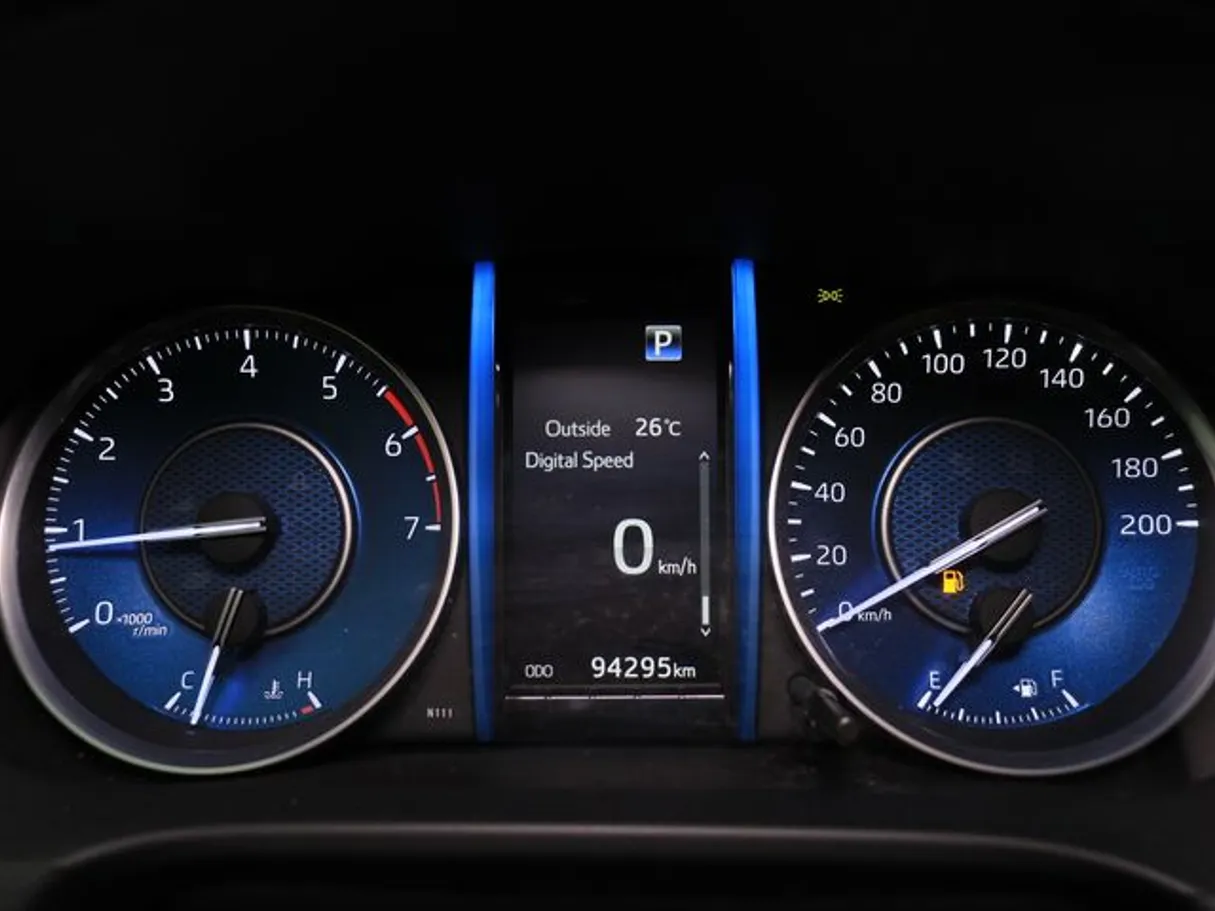 Car image 6