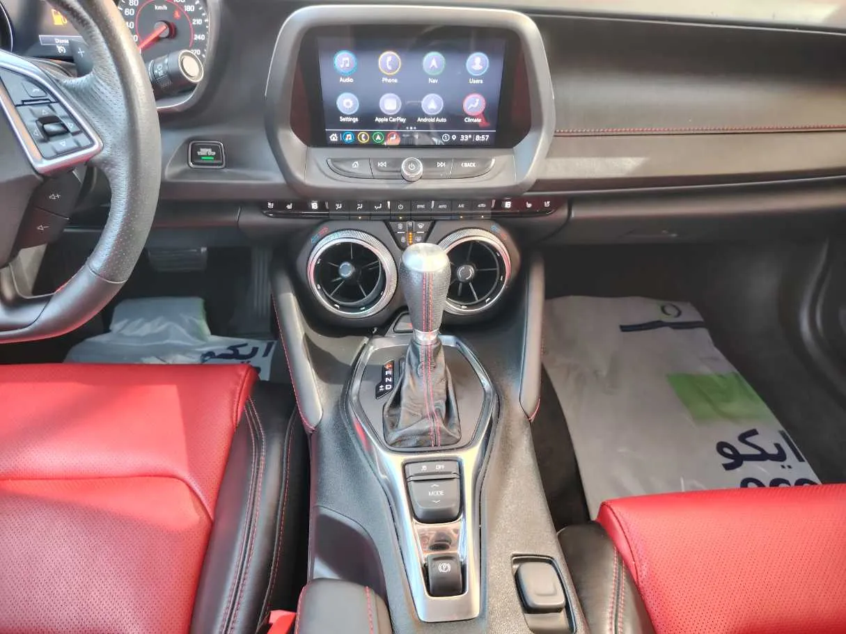 Car image 16