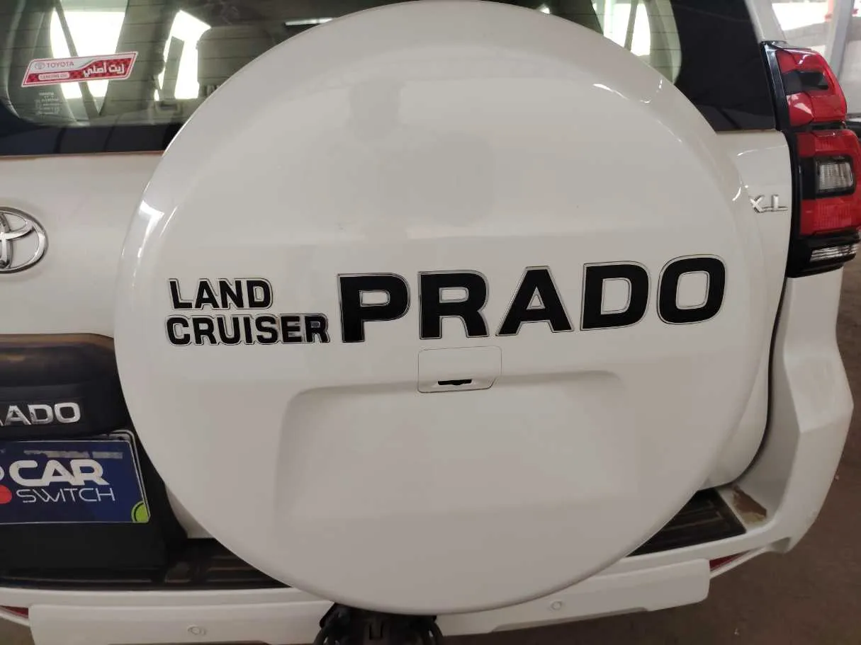 Car image 33