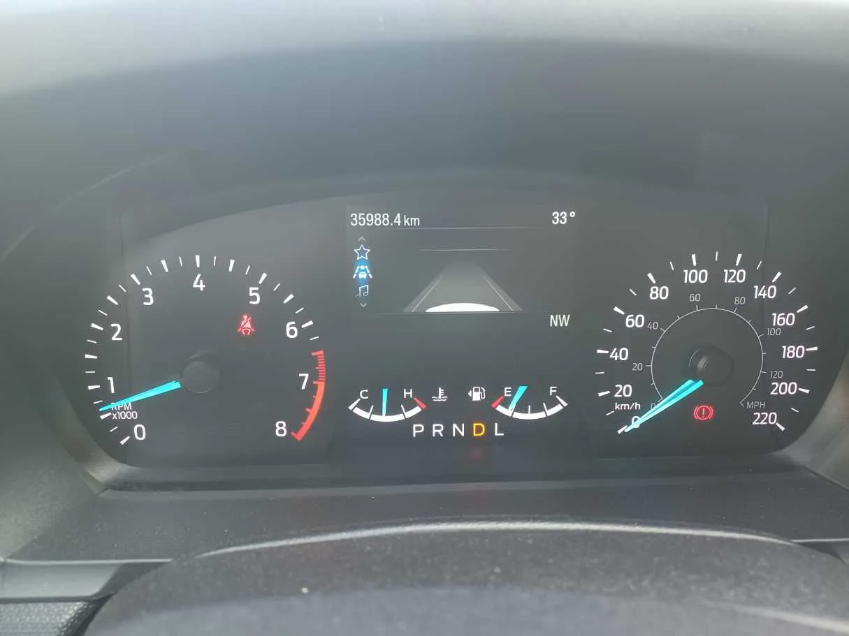 Car image 20