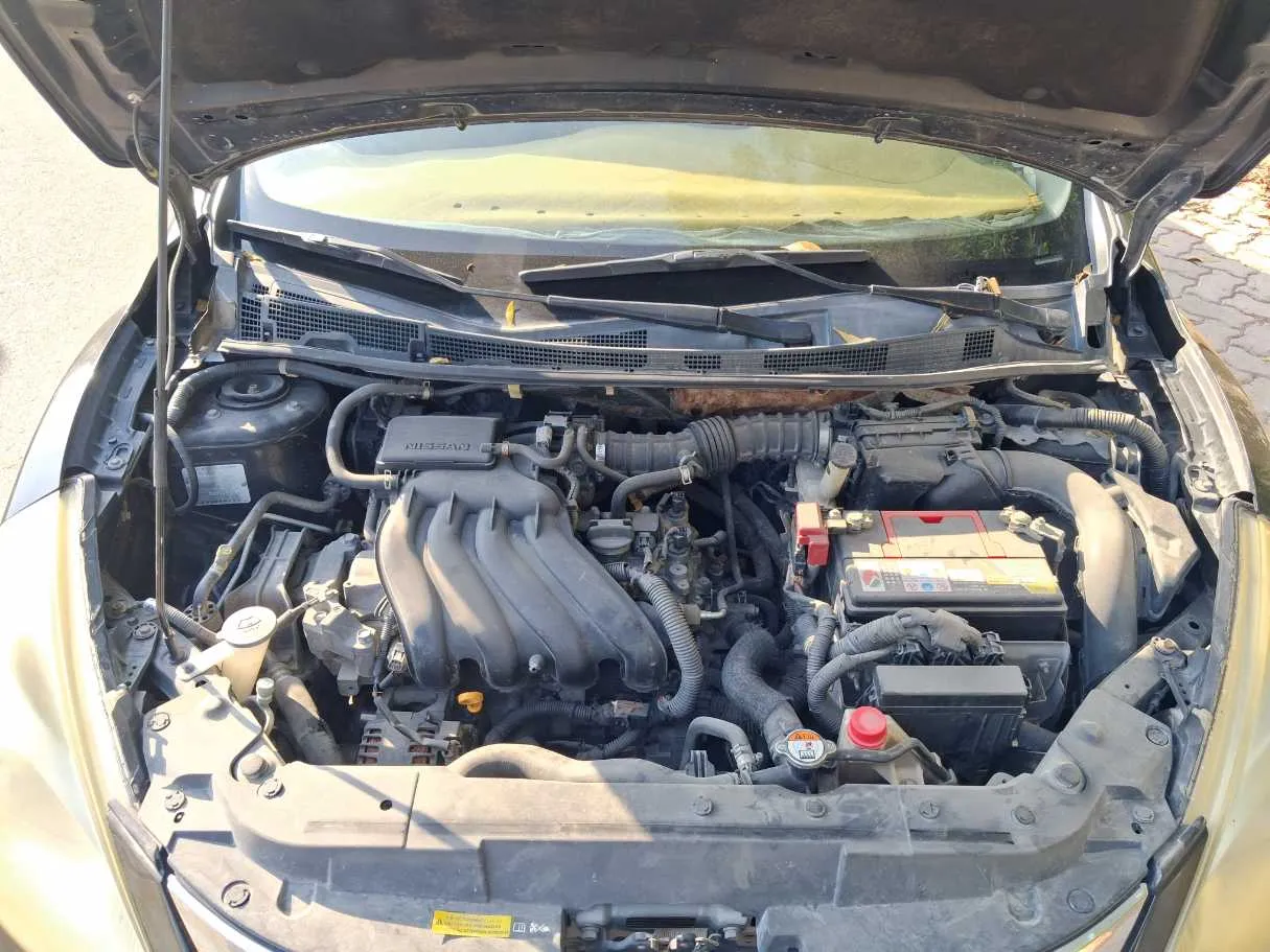Car image 20