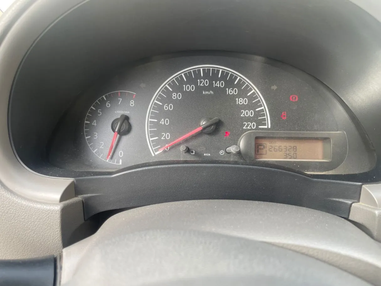 Car image 20